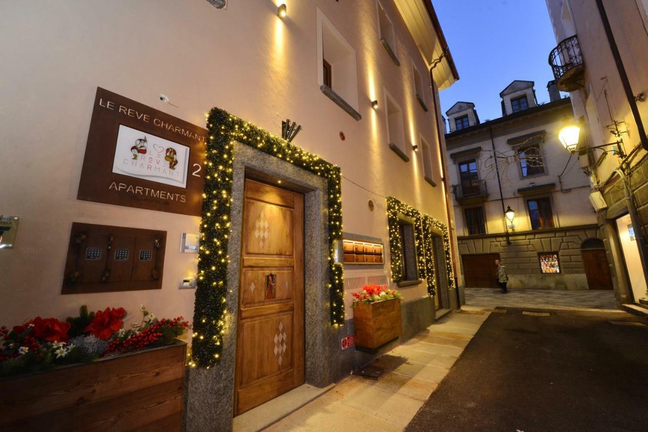 Le Reve Charmant Apartments - Via Sant'Orso,2 Aosta Eksteriør billede